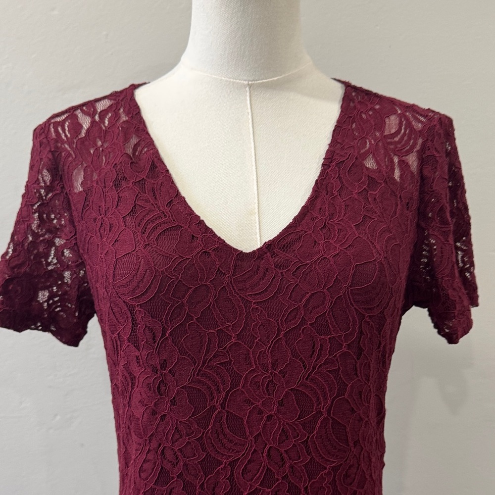 NWT 41 Hawthorn Burgundy Lace Dress | Size Medium | Elegant Semi-Formal MIDI - Picture 7 of 11